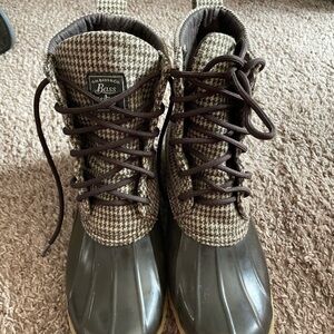 G.H. Bass & Co. Houndstooth Lace-Up Boots